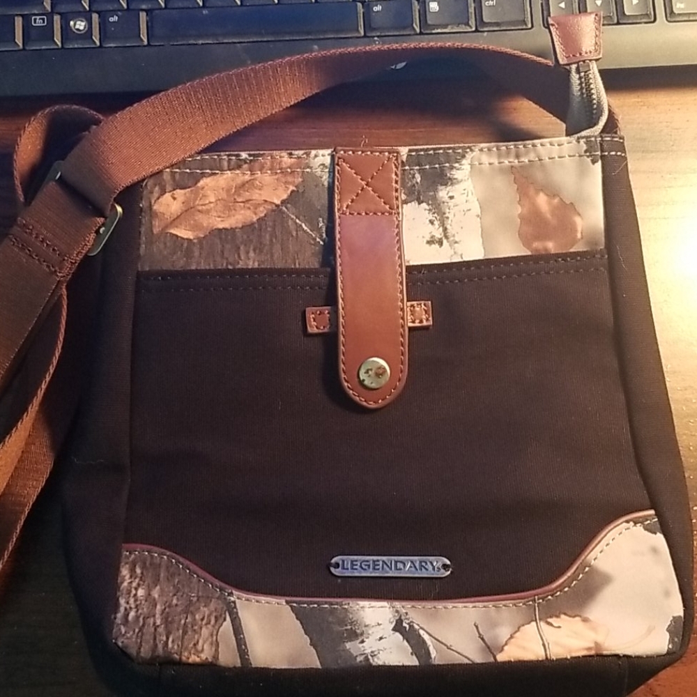 Legendary whitetails black and camo crossbody